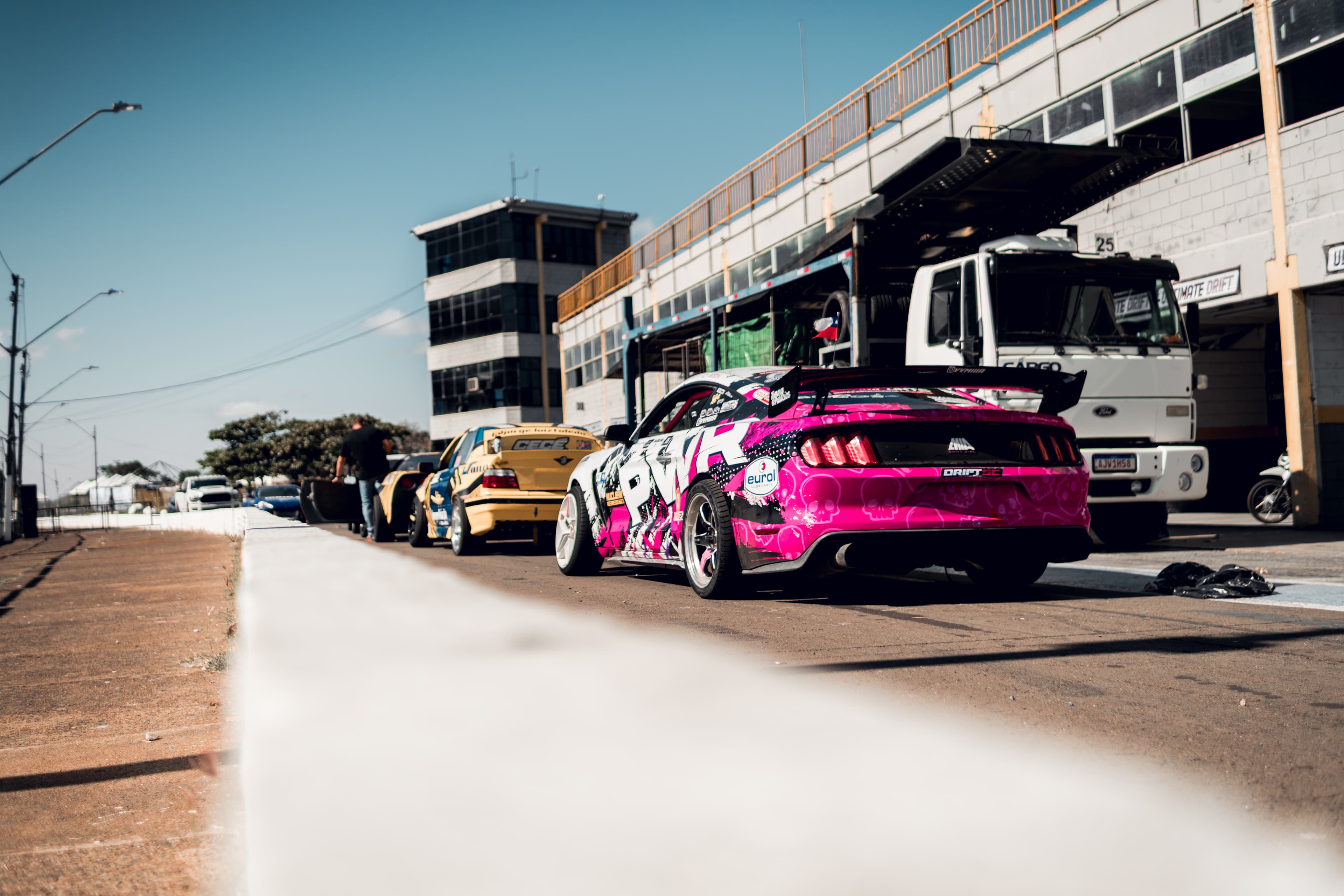 Ford Mustang de drift de Mía Orellana en pista